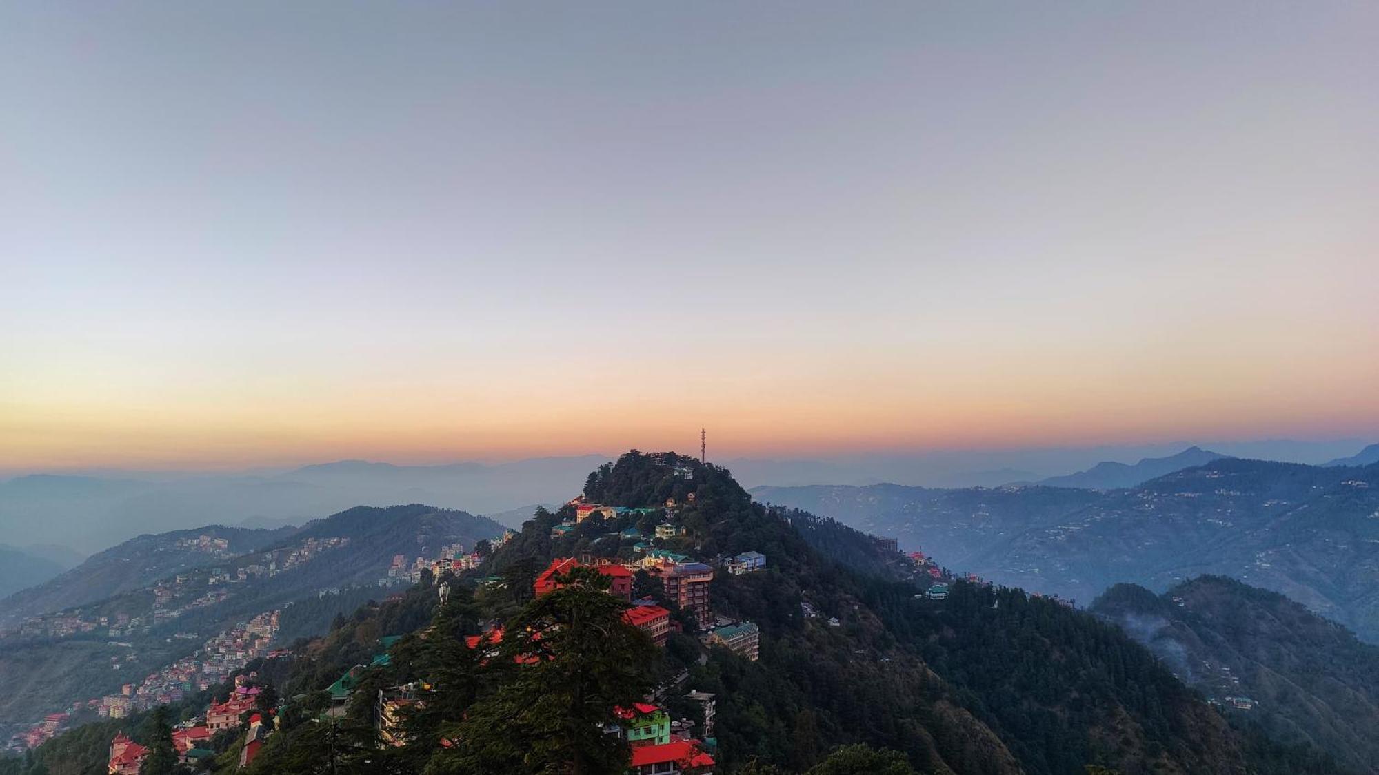 The Ashoka Inn 300Mts Walkable From Mall Road Shimla Eksteriør bilde