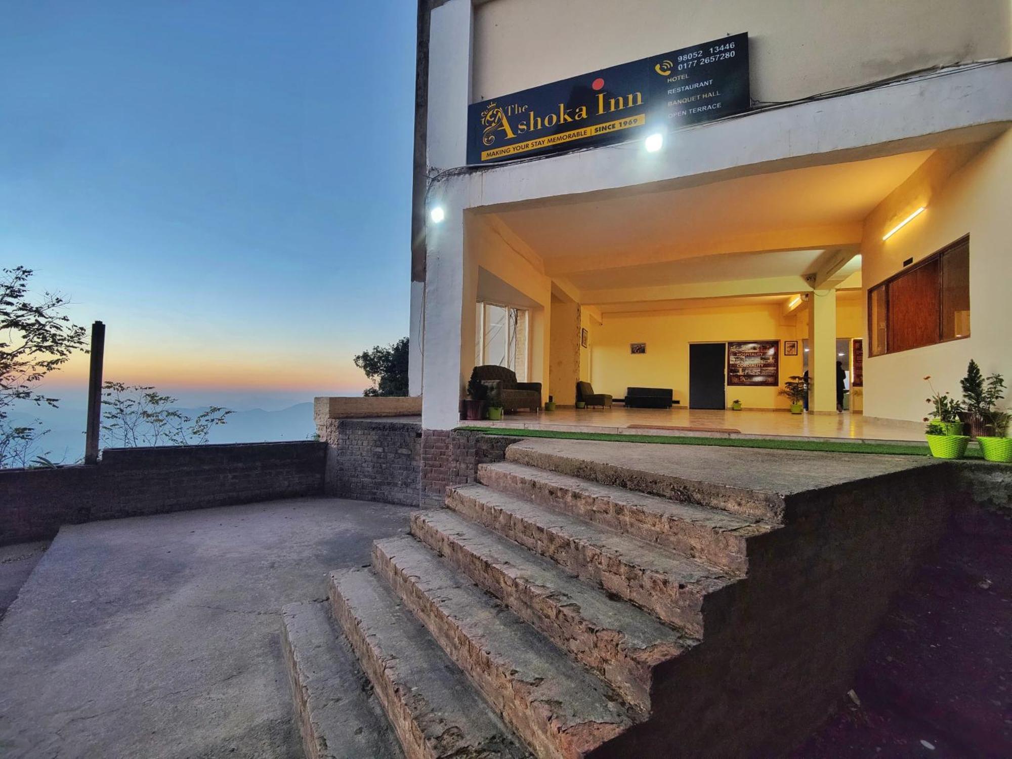 The Ashoka Inn 300Mts Walkable From Mall Road Shimla Eksteriør bilde