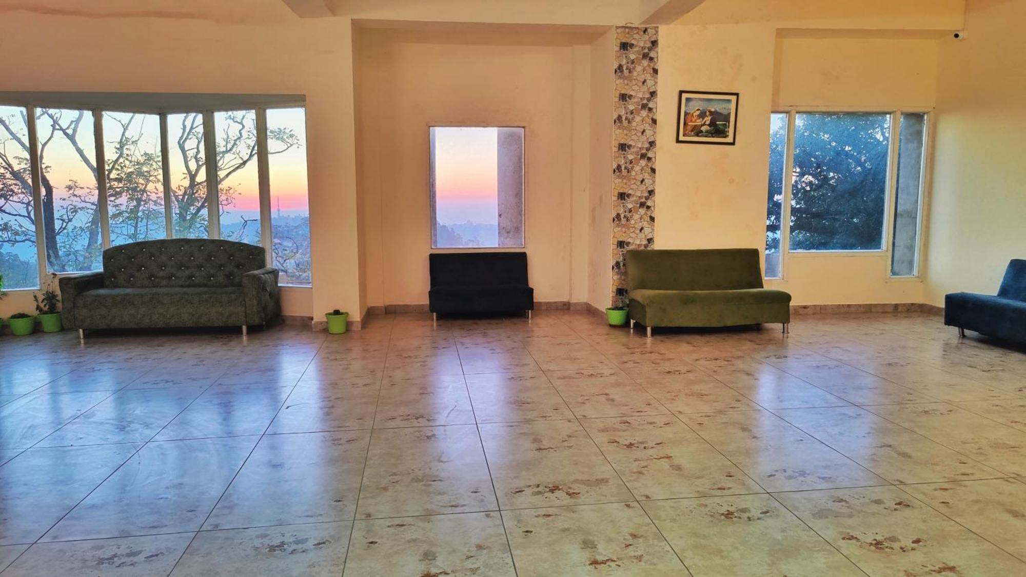 The Ashoka Inn 300Mts Walkable From Mall Road Shimla Eksteriør bilde