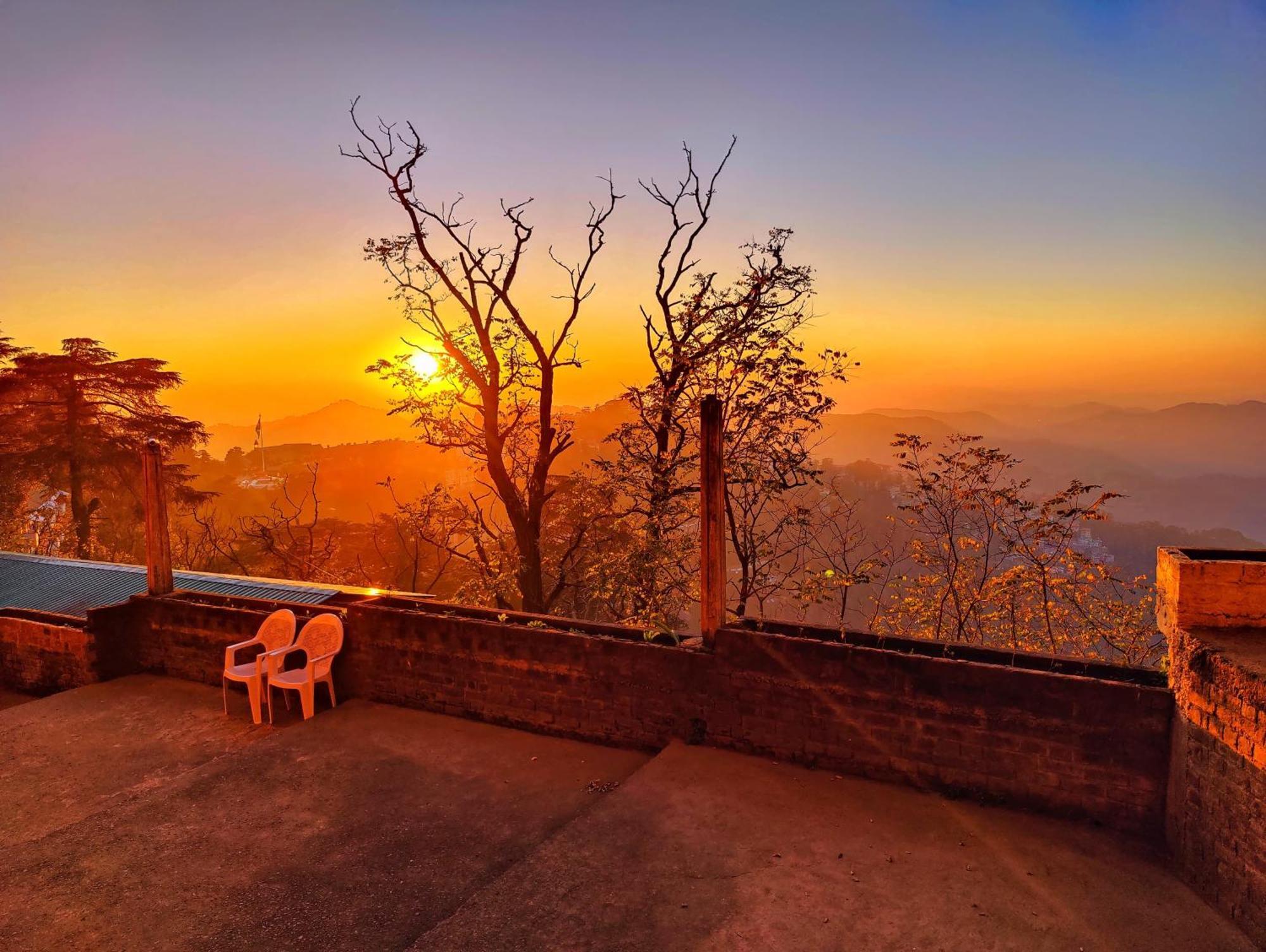 The Ashoka Inn 300Mts Walkable From Mall Road Shimla Eksteriør bilde