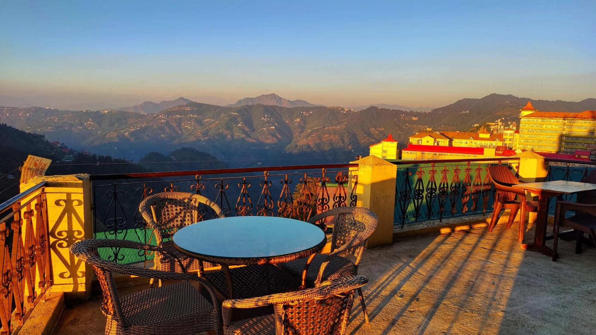 The Ashoka Inn 300Mts Walkable From Mall Road Shimla Eksteriør bilde
