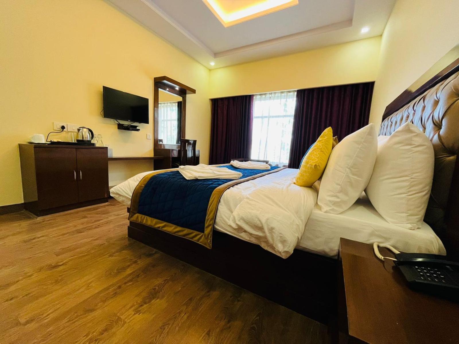 The Ashoka Inn 300Mts Walkable From Mall Road Shimla Eksteriør bilde